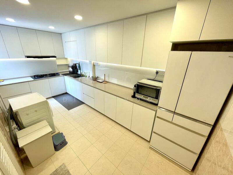 8 Kim Tian Place, 8 Kim Tian Place, 3 Bedrooms, 1,410 sqft, HDB Flat For Rent, by Dione Voon, 25117767 - PropertyGuru.com.sg