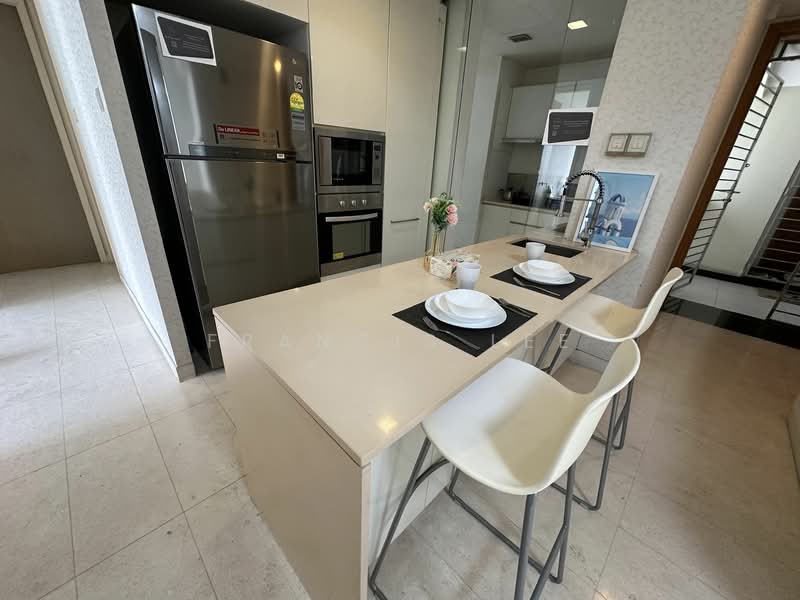 The Centris, 61 Jurong West Central 3, Room Rental, 100 sqft, Condominium For Rent, by Francis Lee, 25118431 - PropertyGuru.com.sg