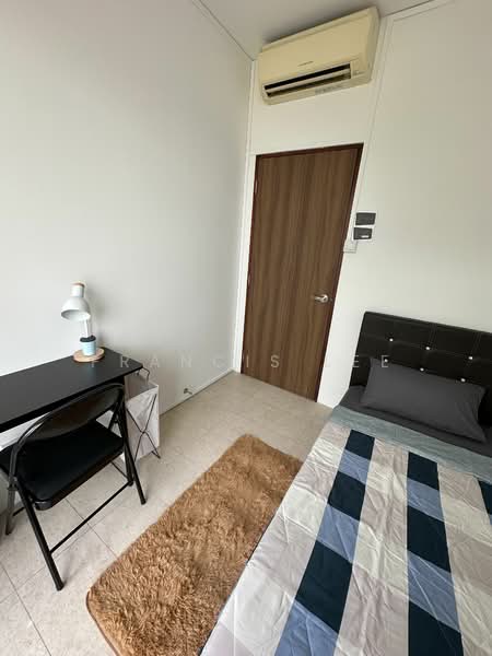 The Centris, 61 Jurong West Central 3, Room Rental, 100 sqft, Condominium For Rent, by Francis Lee, 25118431 - PropertyGuru.com.sg