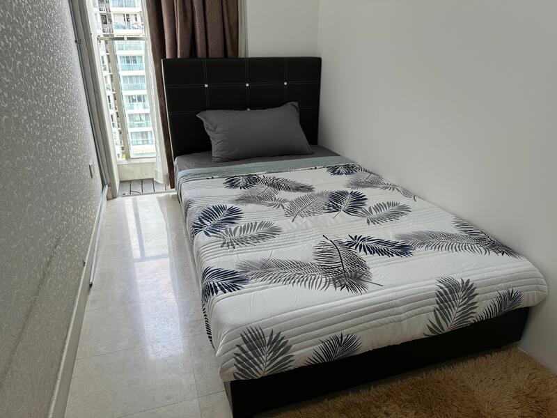 The Centris, 61 Jurong West Central 3, Room Rental, 100 sqft, Condominium For Rent, by Francis Lee, 25118431 - PropertyGuru.com.sg