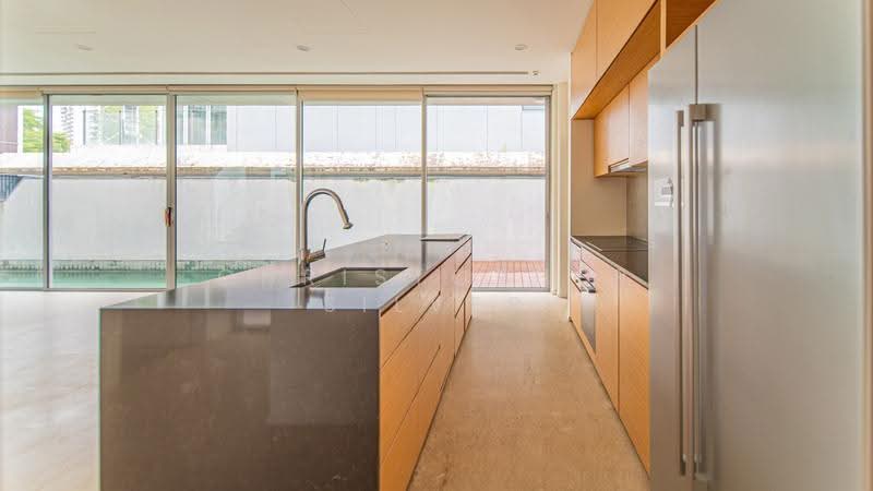 Michaels' Residences, Almond Avenue, Dairy Farm / Bukit Panjang / Choa Chu Kang, 5 Bedrooms, 5,389 sqft, Detached House For Sale, by Christopher Silver, 25118475 - Kitchen - PropertyGuru.com.sg