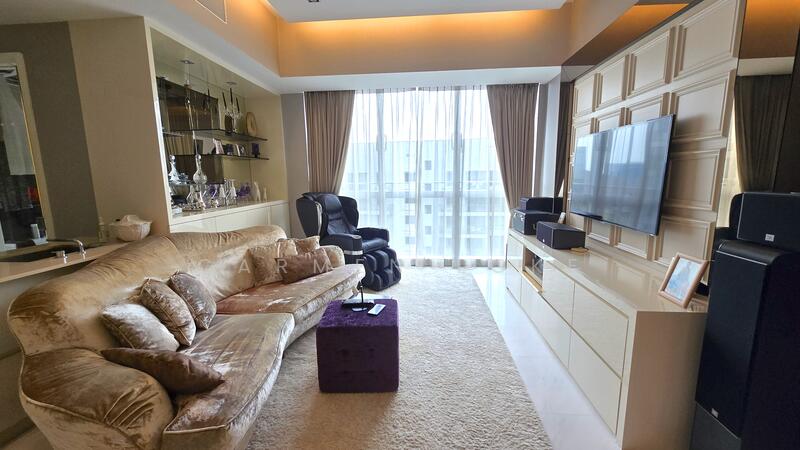 Reflections at Keppel Bay, 25 Keppel Bay View, 2 Bedrooms, 1,163 sqft, Condominium For Rent, by Carmen Loke, 25118718 - Full Speaker JBL system and TV and MASSAGE CHAIR - PropertyGuru.com.sg