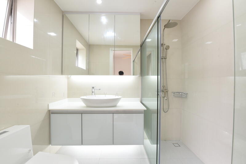 For Rent - Nassim Jade