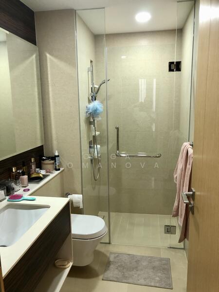 Commonwealth Towers, 230 Commonwealth Avenue, 2 Bedrooms, 689 sqft, Condominium For Rent, by Olga Romanova, 25119076 - PropertyGuru.com.sg