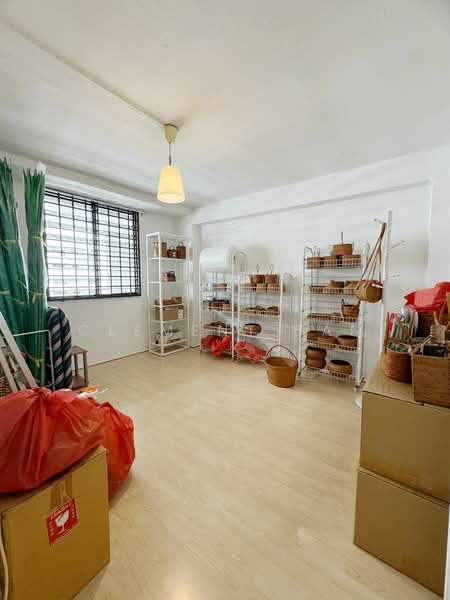 5 Ghim Moh Road, 5 Ghim Moh Road, 2 Bedrooms, 699 sqft, HDB Flat For Rent, by Clement Tan, 25119117 - PropertyGuru.com.sg