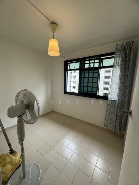 5 Ghim Moh Road, 5 Ghim Moh Road, 2 Bedrooms, 699 sqft, HDB Flat For Rent, by Clement Tan, 25119117 - PropertyGuru.com.sg