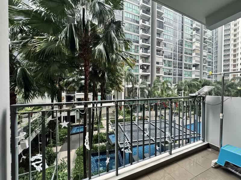 Esparina Residences, 127 Compassvale Bow, 3 Bedrooms, 1,001 sqft, Executive Condominium For Sale, by Riko Ashley, 25119175 - PropertyGuru.com.sg