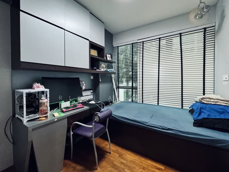 Esparina Residences, 127 Compassvale Bow, 3 Bedrooms, 1,001 sqft, Executive Condominium For Sale, by Riko Ashley, 25119175 - PropertyGuru.com.sg