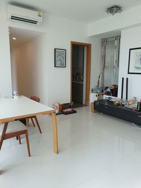 The Esta, 33 Amber Gardens, 2 Bedrooms, 1,170 sqft, Condominium For Rent, by William Chan, 25120237 - PropertyGuru.com.sg