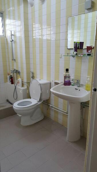 172B Sengkang East Drive, 172B Sengkang East Drive, Hougang / Punggol / Sengkang, Room Rental, 100 sqft, HDB Flat For Rent, by KelvinS See, 25120627 - PropertyGuru.com.sg