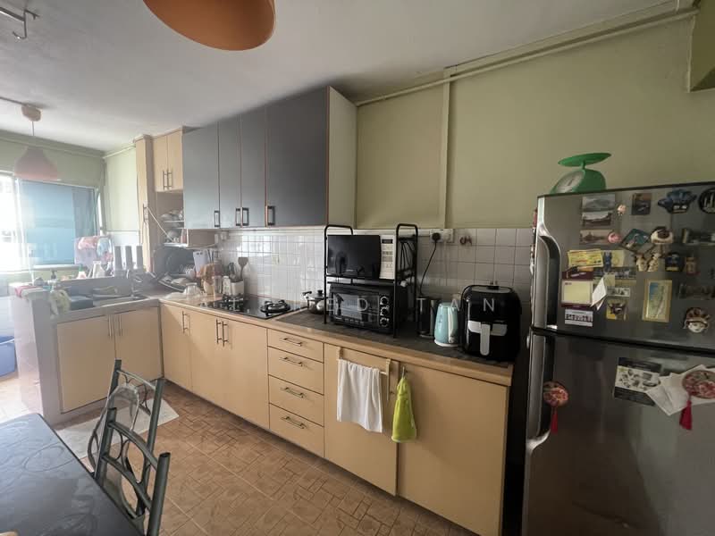 371 Bukit Batok Street 31, 371 Bukit Batok Street 31, 2 Bedrooms, 700 sqft, HDB Flat For Rent, by Alfred Tan, 25121144 - PropertyGuru.com.sg