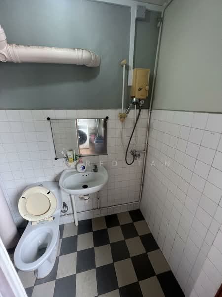 371 Bukit Batok Street 31, 371 Bukit Batok Street 31, 2 Bedrooms, 700 sqft, HDB Flat For Rent, by Alfred Tan, 25121144 - PropertyGuru.com.sg