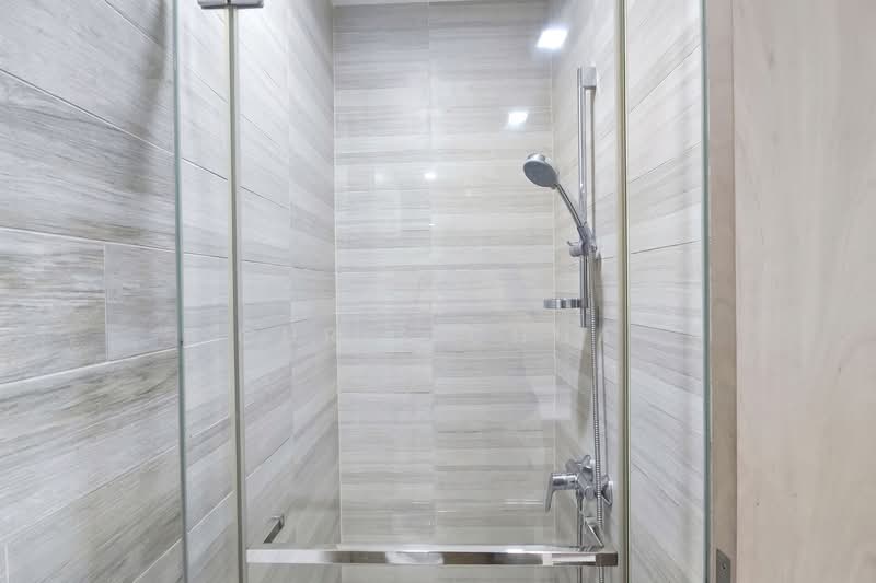 J Gateway, 6 Gateway Drive, 1 Bedroom, 495 sqft, Condominium For Rent, by Chris Chua, 25121797 - PropertyGuru.com.sg