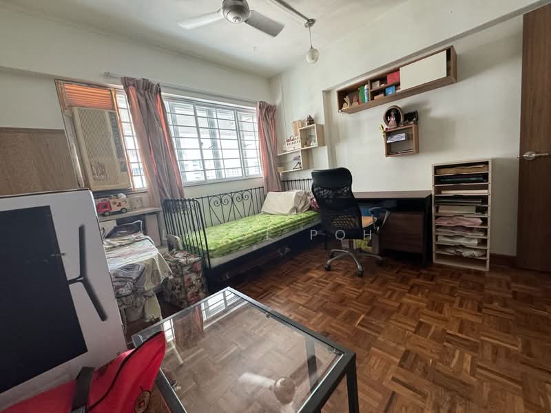 716 Bedok Reservoir Road, 716 Bedok Reservoir Road, Room Rental, 150 sqft, HDB Flat For Rent, by Lance Poh, 25121865 - PropertyGuru.com.sg