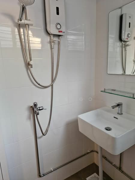 126 Yishun Street 11, 126 Yishun Street 11, Room Rental, 120 sqft, HDB Flat For Rent, by Sara Go, 25122259 - PropertyGuru.com.sg