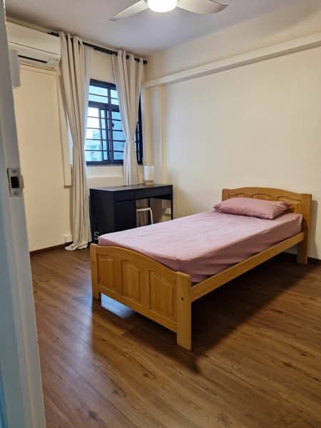 126 Yishun Street 11, 126 Yishun Street 11, Room Rental, 120 sqft, HDB Flat For Rent, by Sara Go, 25122259 - PropertyGuru.com.sg