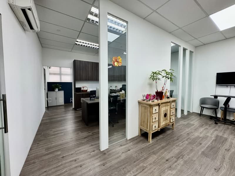 Bukit Batok Connection, 2 Bukit Batok Street 23, 2,228 sqft, Light Industrial (B1) For Rent, by WALLACE, 25122569 - CommercialGuru.com.sg