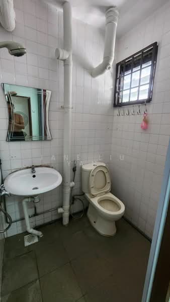 For Rent - 128 Ang Mo Kio Avenue 3