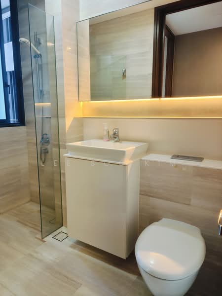 L'VIV, 23 Newton Road, 2 Bedrooms, 1,001 sqft, Condominium For Rent, by Lee Soo Kim, 25123522 - PropertyGuru.com.sg