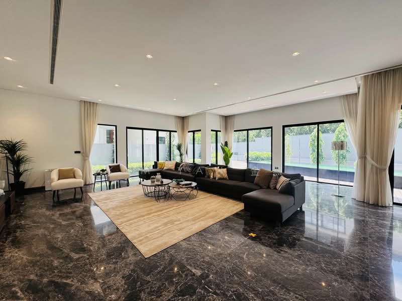 For Sale - brand new and freehold bungalow with Lift & Pool, Ample parking at basement, huge for 3 generations