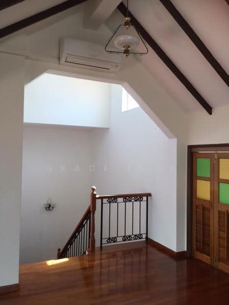siglap road, siglap road, East Coast / Marine Parade, 5 Bedrooms, 2,200 sqft, Semi-Detached House For Rent, by Grace Fung, 25124788 - PropertyGuru.com.sg