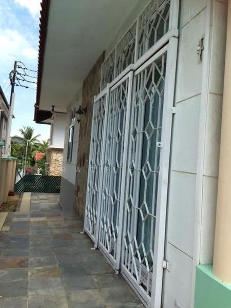 siglap road, siglap road, East Coast / Marine Parade, 5 Bedrooms, 2,200 sqft, Semi-Detached House For Rent, by Grace Fung, 25124788 - PropertyGuru.com.sg