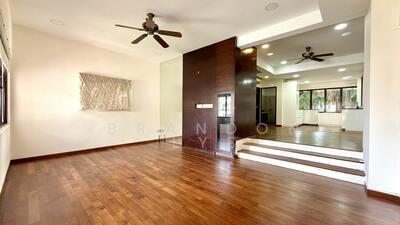 For Sale - Hilltop Siglap Corner Terrace