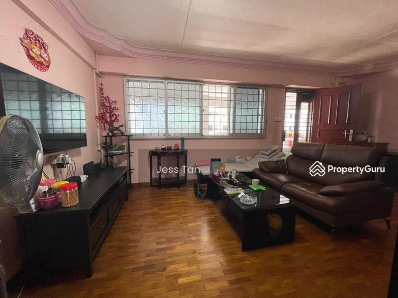 For Rent - 327 Yishun Ring Road