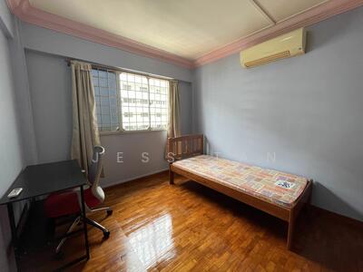 For Rent - 327 Yishun Ring Road