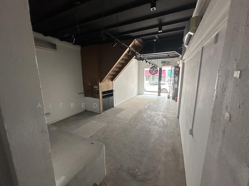 Keong Saik Road Ground Floor Restaurant Approved Shophouse for Rent, Keong Saik Road, 1,270 sqft, Shop / Shophouse For Rent, by Alfred Chee 徐仲宏, 25125402 - CommercialGuru.com.sg