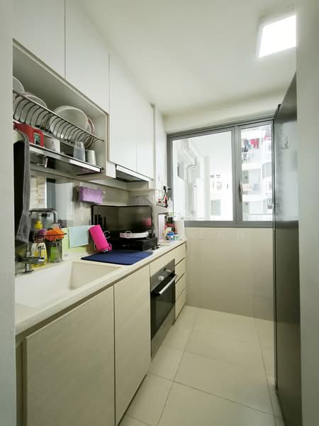 A Treasure Trove, 58 Punggol Walk, Hougang / Punggol / Sengkang, 2 Bedrooms, 775 sqft, Condominium For Sale, by Nicole Tan, 25125561 - PropertyGuru.com.sg