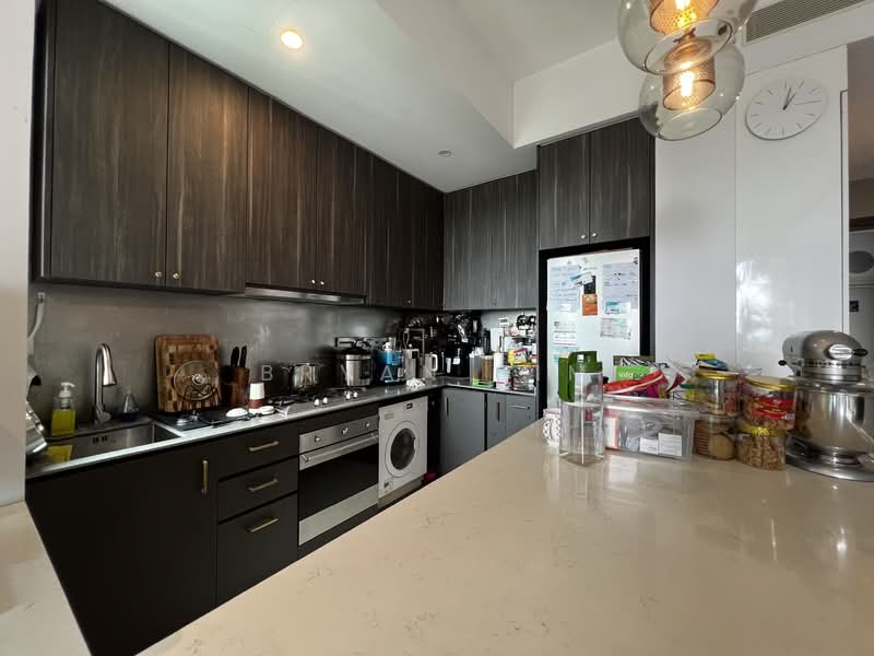 Principal Garden, 93 Prince Charles Crescent, 2 Bedrooms, 807 sqft, Condominium For Sale, by Bryan Sim, 25126032 - PropertyGuru.com.sg