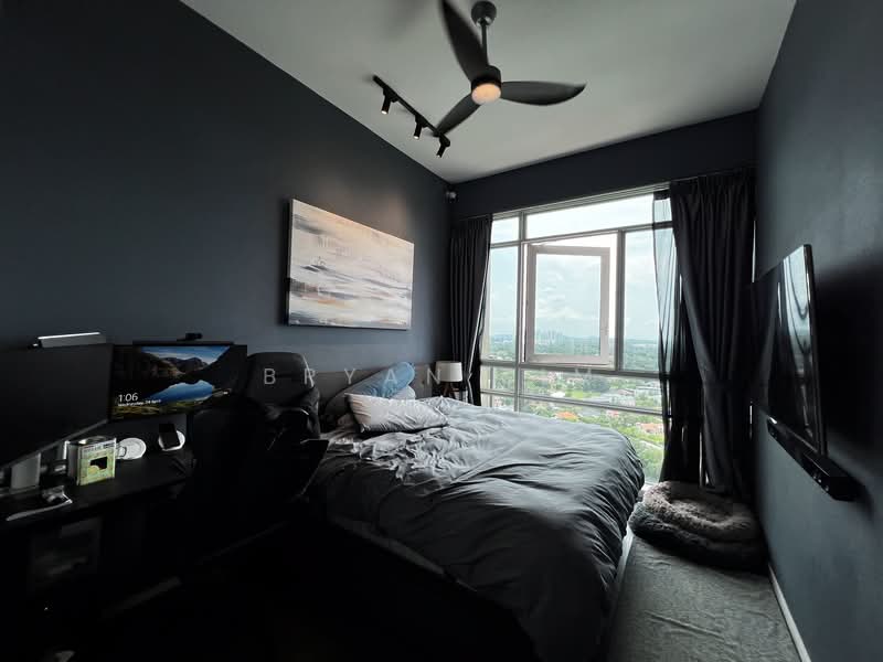 Principal Garden, 93 Prince Charles Crescent, 2 Bedrooms, 807 sqft, Condominium For Sale, by Bryan Sim, 25126032 - PropertyGuru.com.sg