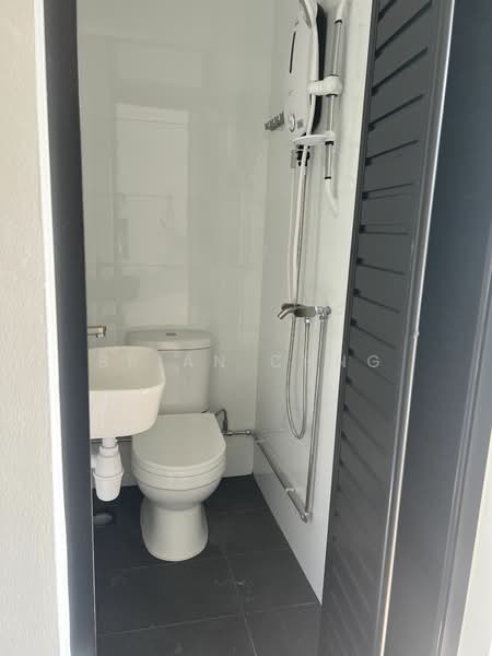 Pinetree Condo, 28 Balmoral park, 3 Bedrooms, 1,206 sqft, Condominium For Rent, by Brian Chng, 25126149 - PropertyGuru.com.sg