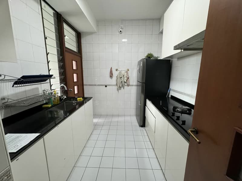 Parc Oasis, 51 Jurong East Avenue 1, Room Rental, 65 sqft, Condominium For Rent, by Susan Lai, 25126278 - PropertyGuru.com.sg