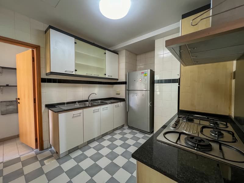 Gloucester Mansions, 10 Newton Road, 3 Bedrooms, 1,163 sqft, Condominium For Rent, by Tan Shi Kai, 25126569 - PropertyGuru.com.sg