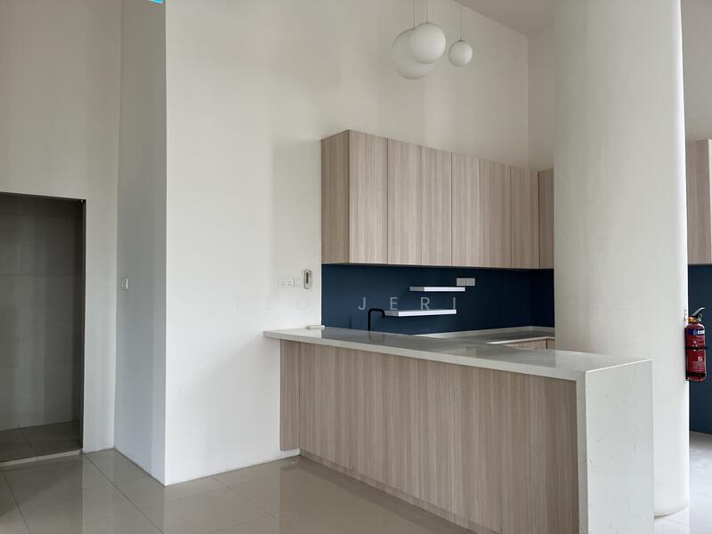 Freehold Building for sale in D03 along Alexandra Road, Alexandra Road, 54,748 sqft, Light Industrial (B1) For Sale, by Teo Jeri, 25126838 - CommercialGuru.com.sg