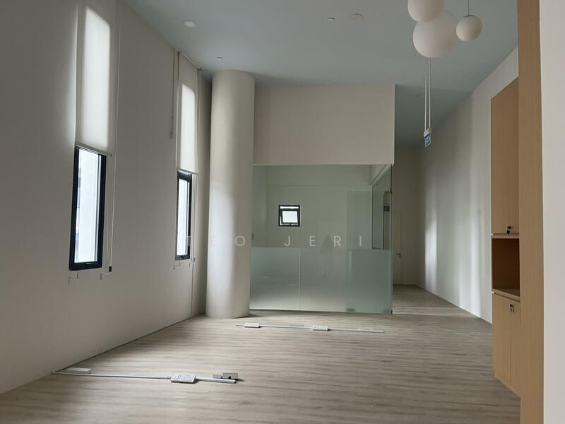 Freehold Building for sale in D03 along Alexandra Road, Alexandra Road, 54,748 sqft, Light Industrial (B1) For Sale, by Teo Jeri, 25126838 - CommercialGuru.com.sg