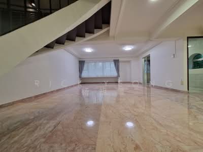For Rent - Chancery Court