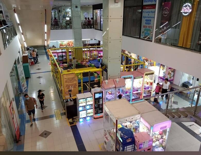 Bukit Timah Shopping Centre, 170 Upper Bukit Timah Road, 248 sqft, Mall Shop For Rent, by Daniel Choy, 25128368 - CommercialGuru.com.sg