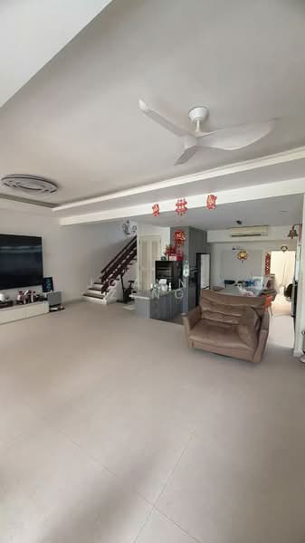 Lakepoint Condo, 10 Lakepoint Drive, Room Rental, 160 sqft, Condominium For Rent, by Joanne Zeng, 25129016 - PropertyGuru.com.sg
