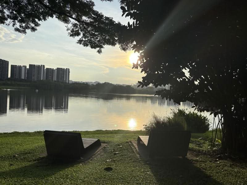 Lakepoint Condo, 10 Lakepoint Drive, Boon Lay / Jurong / Tuas, Room Rental, 160 sqft, Condominium For Rent, by Joanne Zeng, 25129016 - PropertyGuru.com.sg