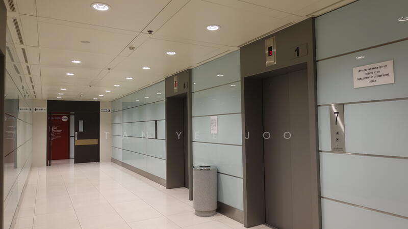 Peninsula Plaza, 111 North Bridge Road, 527 sqft, Office For Sale, by Tan Yee Joo, 25129140 - CommercialGuru.com.sg
