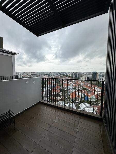 Sant Ritz, 1 Pheng Geck Avenue, 3 Bedrooms, 1,324 sqft, Condominium For Rent, by Priscillin Lim, 25129568 - PropertyGuru.com.sg