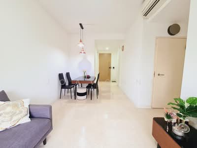 For Rent - Skies Miltonia