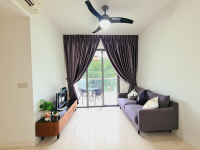 For Rent - Skies Miltonia