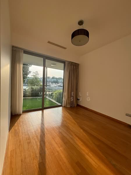 The Oceanfront @ Sentosa Cove, 291 Ocean Drive, 3 Bedrooms, 2,249 sqft, Condominium For Sale, by Michele Cabasug, 25129742 - PropertyGuru.com.sg
