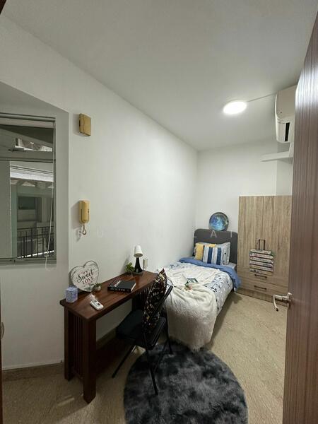 For Rent - Sunshine Plaza