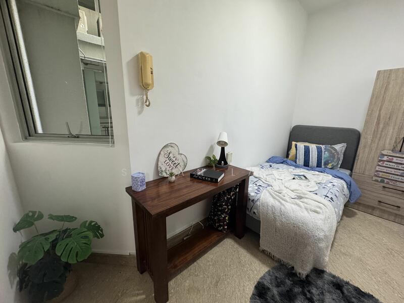 For Rent - Sunshine Plaza