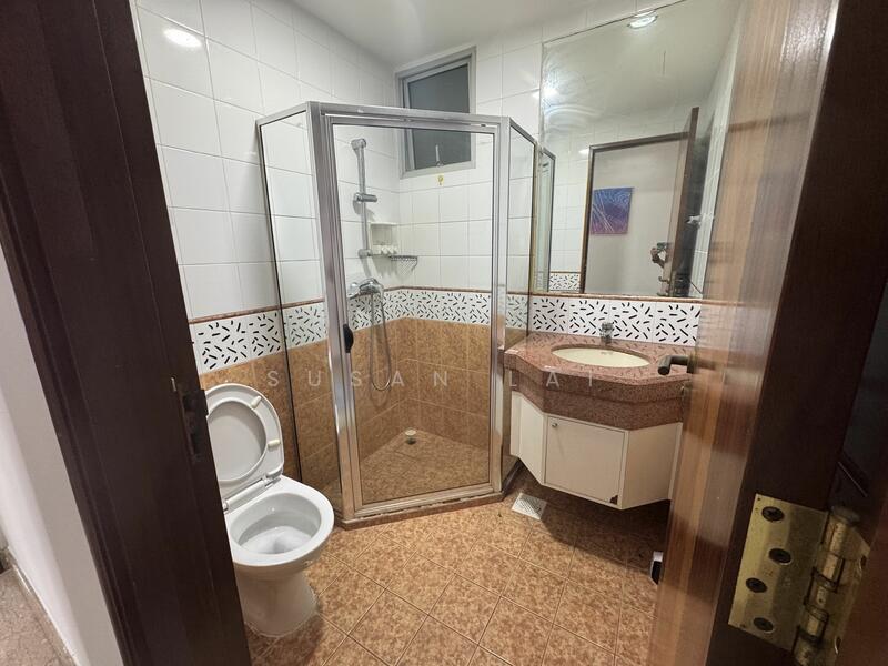 For Rent - Sunshine Plaza